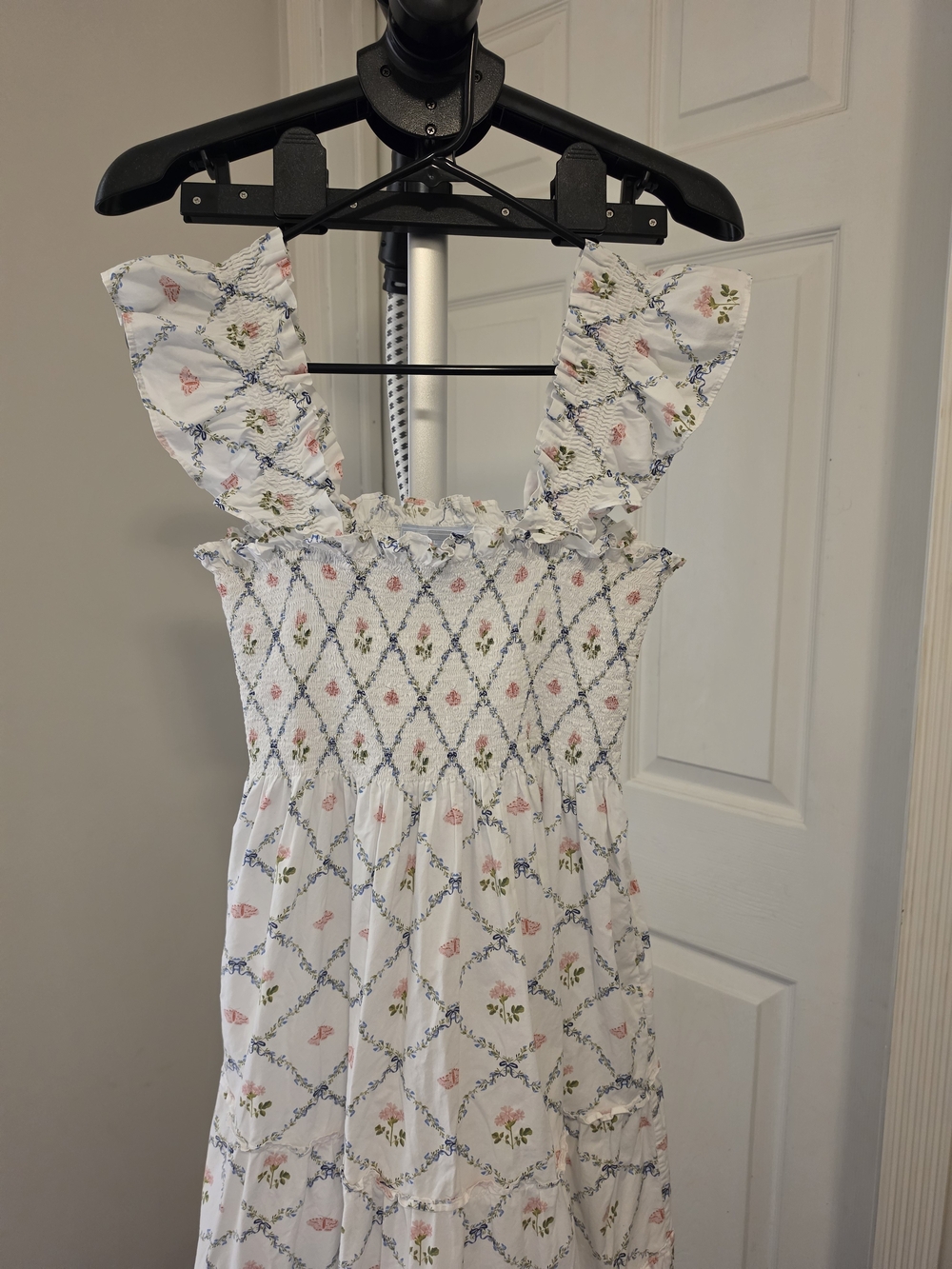 Hill House Home Ellie Nap Dress In Butterfly Trellis - Picture 4 of 10